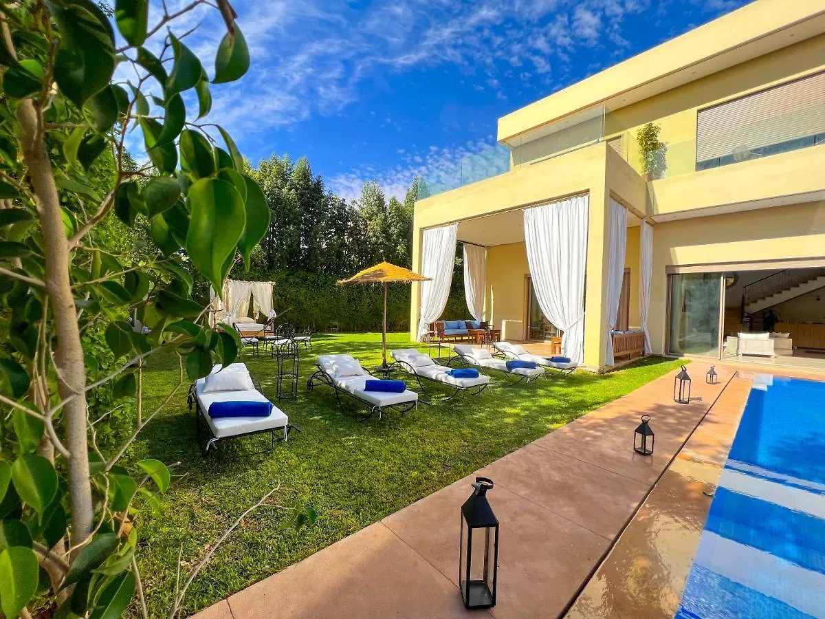 Riad Villa Saphir & Spa contacts